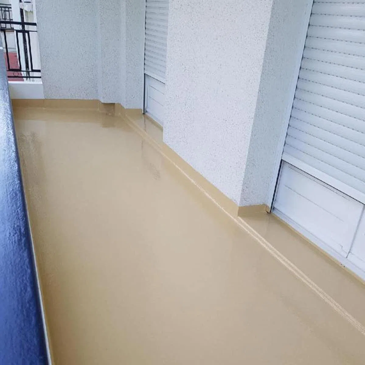 Étanchéité toit terrasse & toit plat | Résine et peinture étanche polyuréthane colorée, membrane liquide | ARCATHAN - 4 kg Beige - RAL 1001 - ARCANE INDUSTRIES