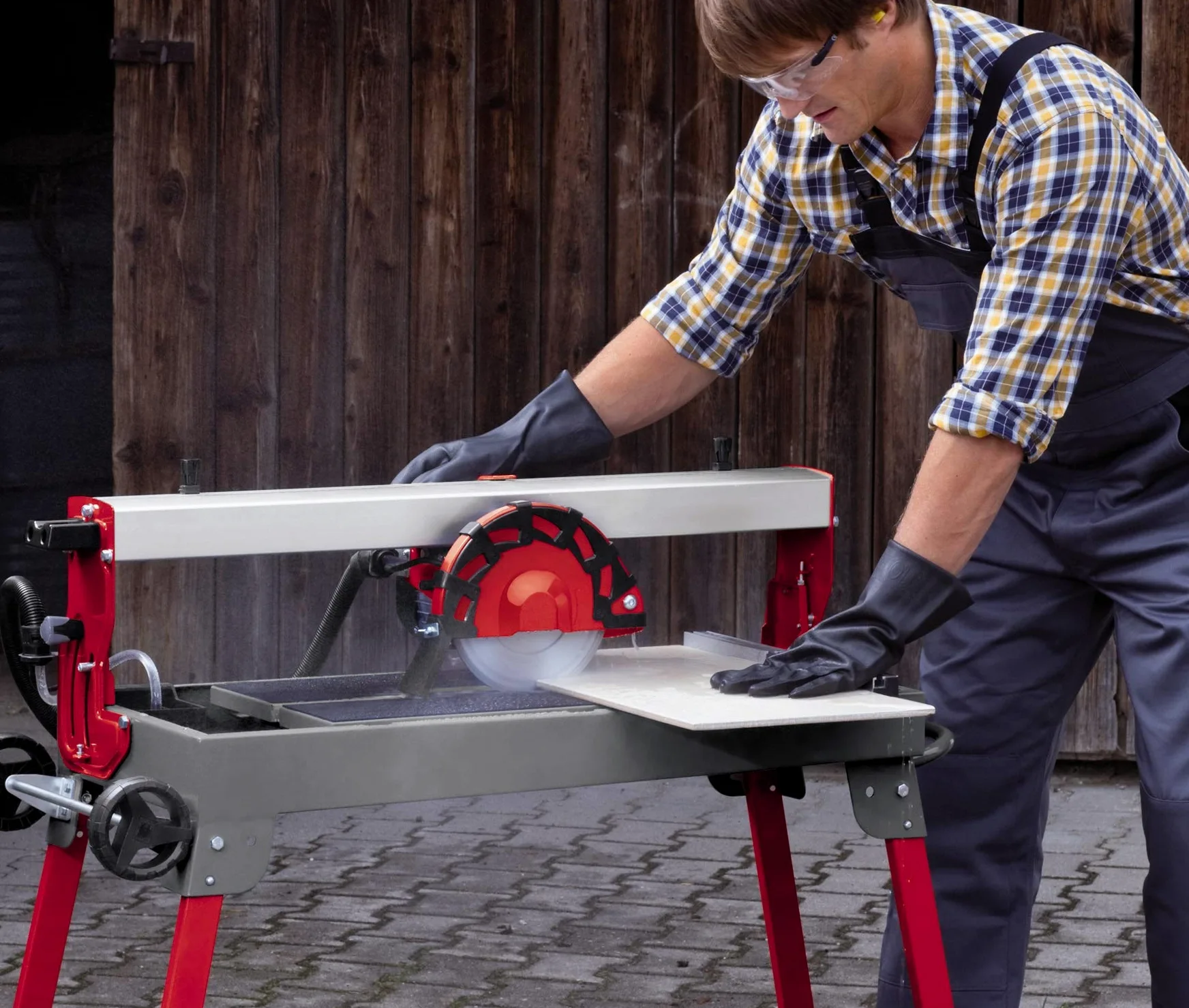 Einhell Coupe-carrelage radial TE-TC 620 U (900 W, Hauteur de travail : 700 mm, longueur de coupe 620 mm, Grand bac de récupération d'eau, Protection du disque)
