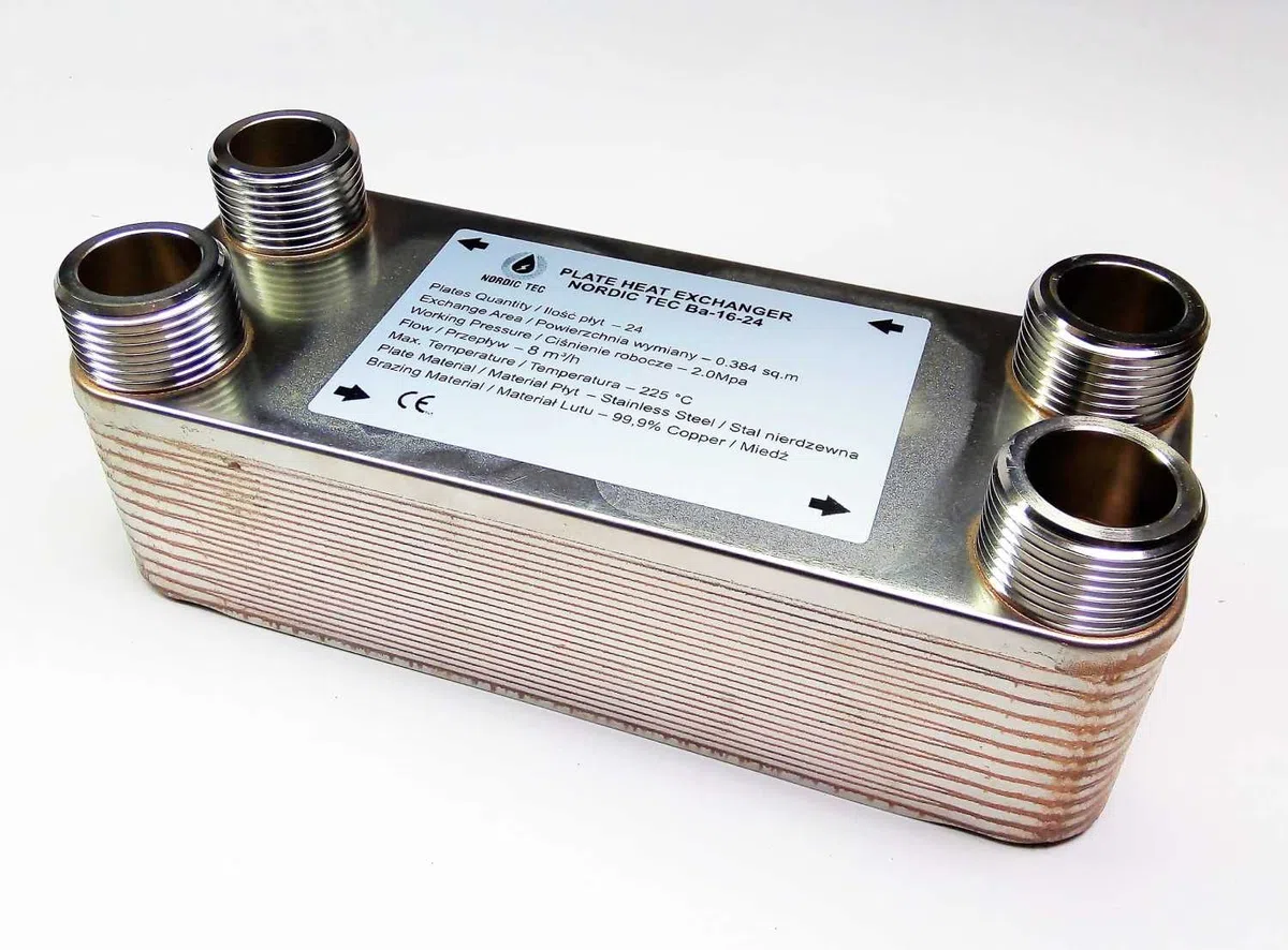 Échangeur de chaleur en acier inoxydable Nordic Tec Ba-16-24 24 plaques 100 kW 1"