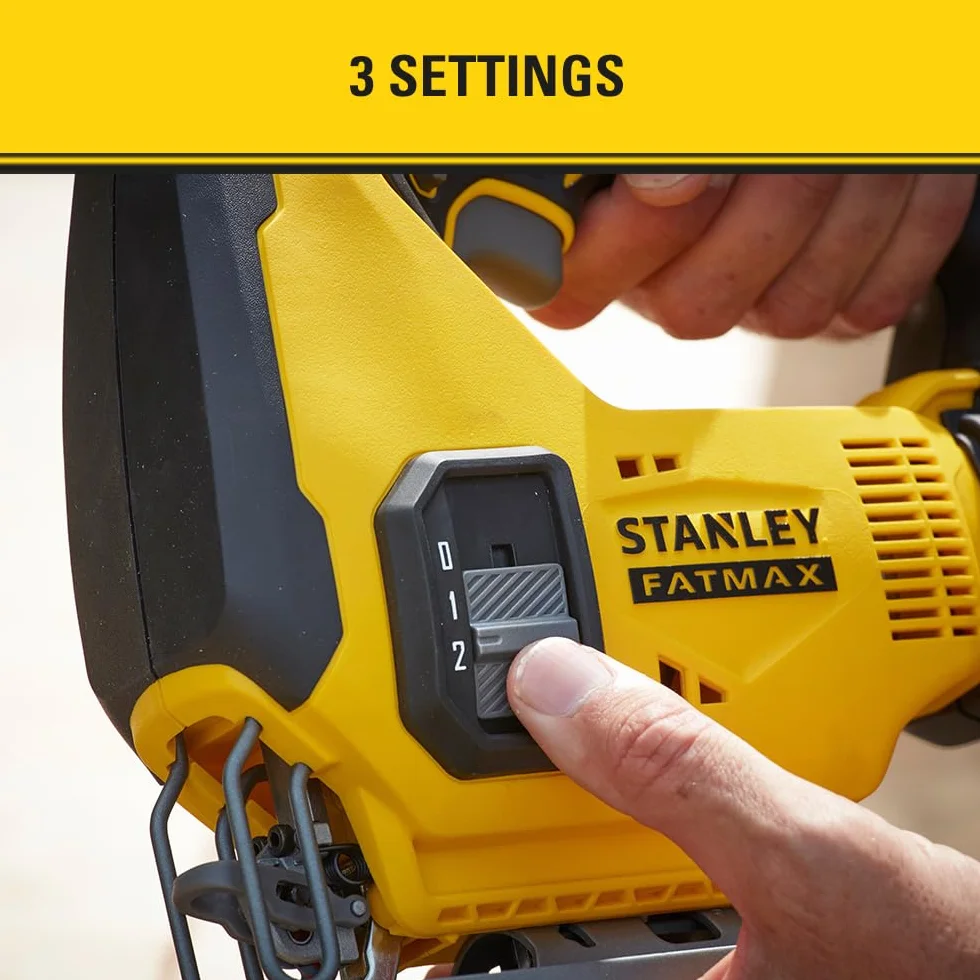 Stanley FATMAX Scie sauteuse sans fil 18V Lithium Ion Moteur Brushless Performante et pratique (Bois 55mm, Métal 8mm) Sans batterie ni Chargeur Gamme FATMAX V20 SFMCS600B-XJ