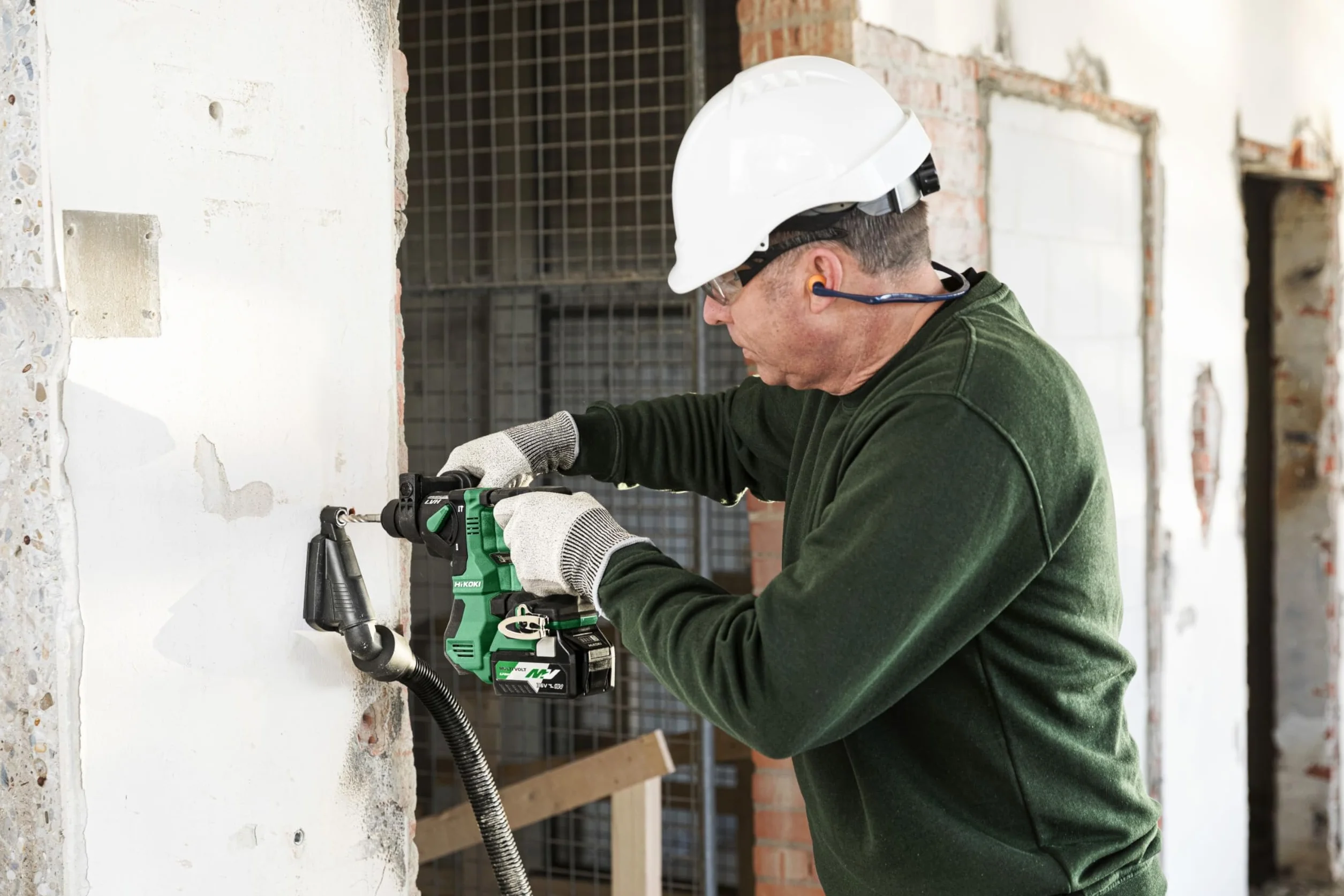 HIKOKI DH18DPAW2Z - Marteau léger SDS-Plus Sans Batteries ni Chargeur 18V Li-Ion Moteur Brushless 1.3 J 0-1080 rpm 0-5500 ipm max. 18 mm 1,6 Kg avec étui empilable Vert/Noir