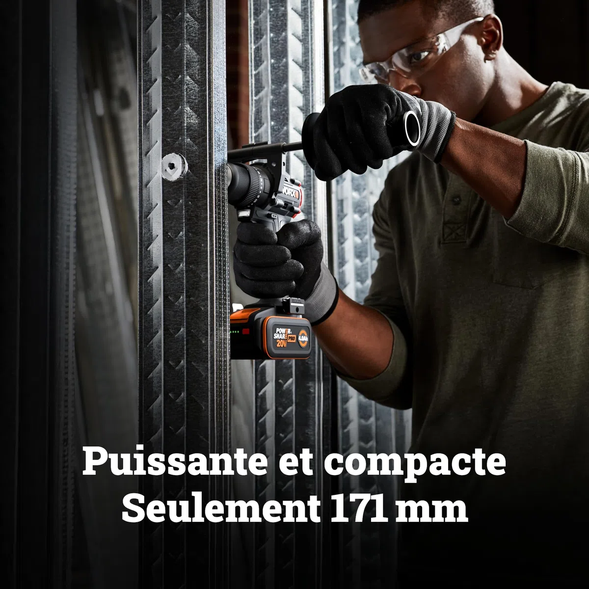 WORX Perceuse-visseuse à percussion sans fil 20V WX356, couple max de 85 Nm, moteur brushless, design compact, éclairage led intégré, livrée avec 2 batteries, chargeur, poignée auxiliaire, etc