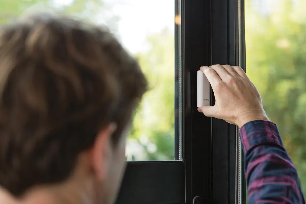 Netatmo Détecteurs d’Ouverture Intelligents pour Portes et Fenêtres, sans Fil, monoblocs, Lot de 3, détection des Vibrations - DTG-FR